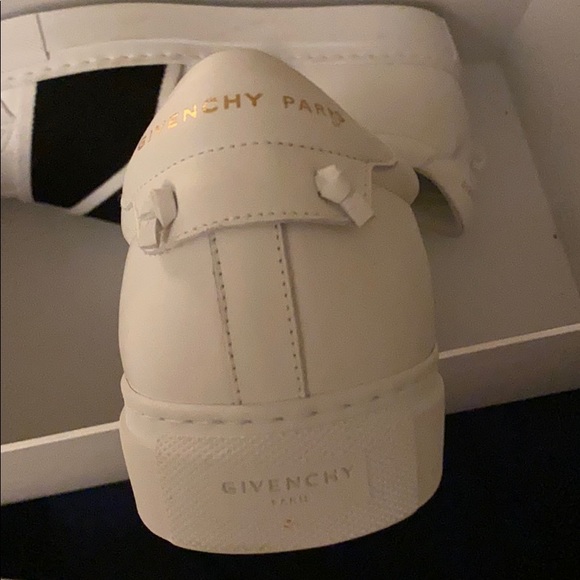 Givenchy sneakers - Picture 5 of 6